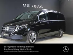 Obsidianschwarz metallic Gebraucht 2024 Mercedes V300 Avantgarde Edition Van / Kleinbus | 64.960 € (Guter Preis)