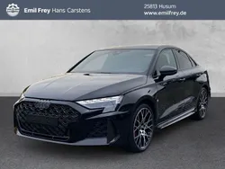 Mythosschwarz metallic Neu 2025 Audi RS3 Sport Kleinwagen | 84.980 €