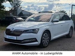 Bila moon/moon white Gebraucht 2021 Skoda Superb Style Kombi | 24.890 € (Fairer Preis)