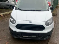 Weiß Gebraucht 2017 Ford Transit Basis Van / Kleinbus | 6.450 € (Superpreis)