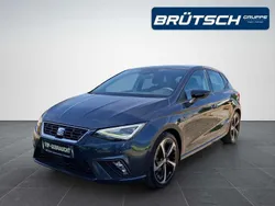 "magnetic tech" metallic Gebraucht 2022 Seat Ibiza FR Limousine | 22.580 € (Fairer Preis)