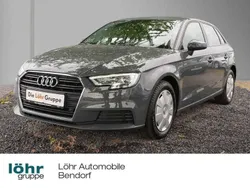 Nanograu metallic Gebraucht 2018 Audi A3 Sportback Basis Limousine | 15.980 € (Superpreis)