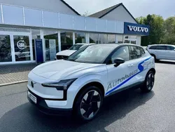 Weiß Gebraucht 2024 Volvo EX30 Performance SUV | 44.890 € (Guter Preis)