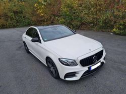 Weiß Gebraucht 2016 Mercedes E220 AMG Limousine | 26.500 € (Fairer Preis)