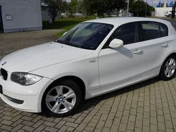 Weiß Gebraucht 2011 BMW 116 Advantage Kleinwagen | 5.399 € (Fairer Preis)