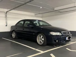 Blau Gebraucht 2003 Opel Omega Executive Limousine | 6.890 € (Teuer)