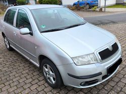 Silber Gebraucht 2006 Skoda Fabia Classic Limousine | 950 € (Superpreis)