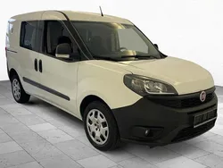Weiß Gebraucht 2020 Fiat Doblò Van / Kleinbus | 11.999 € (Fairer Preis)