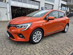 Orange Gebraucht 2020 Renault Clio V Experience Limousine | 12.400 € (Fairer Preis)