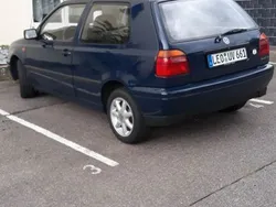 Grau Gebraucht 1995 VW Golf III Limousine | 2.830 €