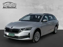 Silber Neu 2024 Skoda Octavia Essence Kombi | 35.900 € (Etwas zu teuer)