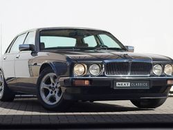 Grau Gebraucht 1989 Jaguar XJ40 Sovereign Limousine | 9.950 €
