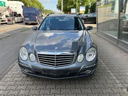 Flintgrau metalliclack (metallic) Gebraucht 2008 Mercedes E200 Kombi | 8.800 € (Etwas zu teuer)