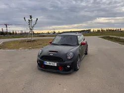 Schwarz Gebraucht 2011 Mini John Cooper Works Kleinwagen | 19.999 €