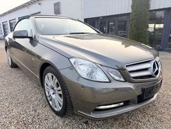 Grau Gebraucht 2012 Mercedes E200 Cabrio | 8.990 € (Superpreis)