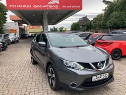 Grau Gebraucht 2017 Nissan Qashqai 360º SUV | 13.800 € (Fairer Preis)