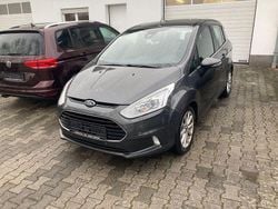 Grau Gebraucht 2017 Ford B-MAX Titanium Van / Kleinbus | 4.990 € (Superpreis)