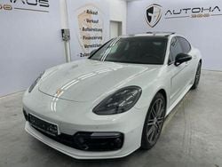 Weiß Gebraucht 2017 Porsche Panamera Sport Limousine | 64.990 € (Teuer)