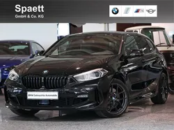 Saphirschwarz Gebraucht 2022 BMW 120 M Sport Kleinwagen | 28.500 € (Fairer Preis)