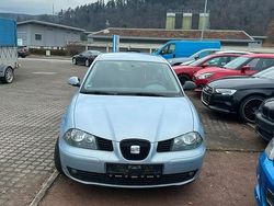 Blau Gebraucht 2002 Seat Ibiza Kleinwagen | 1.350 € (Fairer Preis)