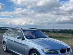 Blau Gebraucht 2008 BMW 320 Kombi | 5.700 € (Fairer Preis)