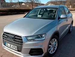 Silber Gebraucht 2015 Audi Q3 Design SUV | 12.200 € (Fairer Preis)