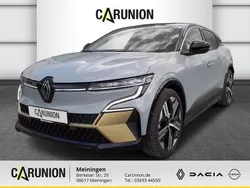 Grau Gebraucht 2024 Renault Mégane Iconic Limousine | 33.990 € (Superpreis)