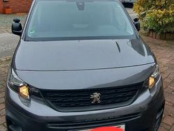 Andere farben Gebraucht 2018 Peugeot Partner Van | 10.399 € (Fairer Preis)