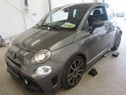 Grau Gebraucht 2023 Abarth 595 Kleinwagen | 24.999 € (Fairer Preis)