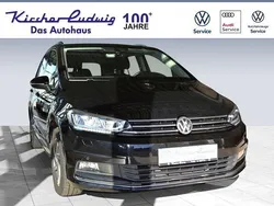 Deep black perleffekt Gebraucht 2017 VW Touran Sound Van / Kleinbus | 19.990 € (Fairer Preis)