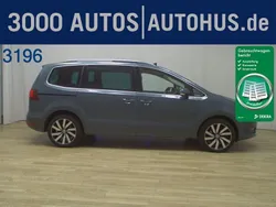Blau Gebraucht 2021 VW Sharan Highline Van / Kleinbus | 21.980 € (Guter Preis)