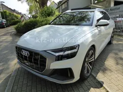 Weiß Gebraucht 2022 Audi Q8 S-Line SUV | 67.900 € (Fairer Preis)