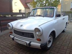 Weiß Gebraucht 1988 Trabant 601 Cabrio | 12.000 €
