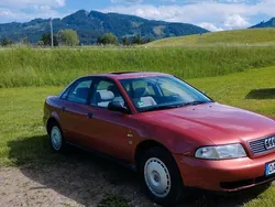 Rot Gebraucht 1995 Audi A4 Limousine | 650 €