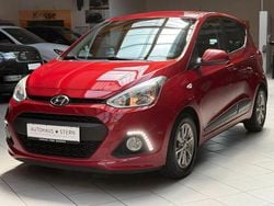 Rot Gebraucht 2016 Hyundai i10 Passion Kleinwagen | 8.990 € (Fairer Preis)
