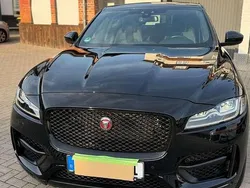 Schwarz Gebraucht 2017 Jaguar F-Pace R-Sport SUV | 24.500 € (Guter Preis)