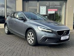 Grau Gebraucht 2019 Volvo V40 CC Kombi | 9.800 € (Fairer Preis)