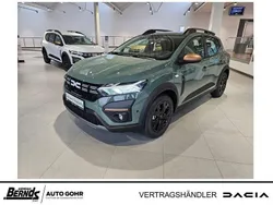 Grün Neu 2025 Dacia Sandero Extreme Kleinwagen | 20.379 € (Etwas zu teuer)