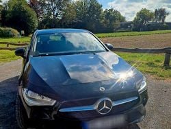 Schwarz Gebraucht 2022 Mercedes CLA180 Shooting Brake Kombi | 21.600 € (Superpreis)