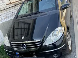 Schwarz Gebraucht 2004 Mercedes A200 Avantgarde Van / Kleinbus | 1.000 € (Fairer Preis)