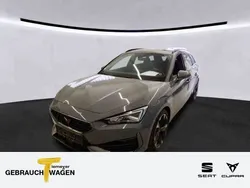 Grau Gebraucht 2023 Cupra Leon Kombi | 26.480 € (Guter Preis)