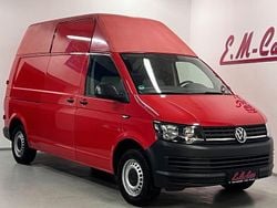 Rot Gebraucht 2016 VW T6 Van | 10.990 € (Guter Preis)