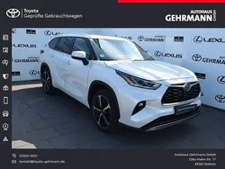 Weiß Gebraucht 2022 Toyota Highlander Hybrid Luxury SUV | 59.990 €