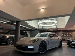 Grau Gebraucht 2017 Porsche Panamera Turbo Limousine | 82.777 € (Teuer)