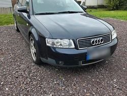 Blau Gebraucht 2002 Audi A4 Limousine | 1.600 € (Guter Preis)