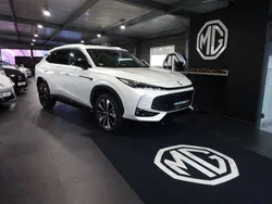 Weiß Gebraucht 2024 MG HS SUV | 29.750 €