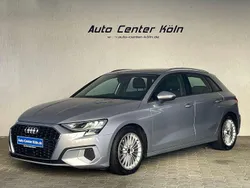 Florettsilber metallic Gebraucht 2022 Audi A3 Advanced Limousine | 24.500 € (Guter Preis)