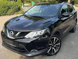Schwarz Gebraucht 2014 Nissan Qashqai Tekna SUV | 10.999 € (Fairer Preis)