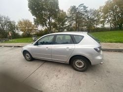 Silber Gebraucht 2006 Mazda 3 Kombi | 2.000 € (Fairer Preis)