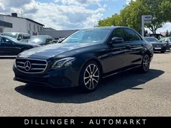 Schwarz Gebraucht 2017 Mercedes E220 Avantgarde Limousine | 20.840 € (Fairer Preis)